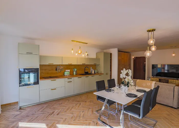 Casa Isulana-standing-hyper Centre * LʼÎle-Rousse